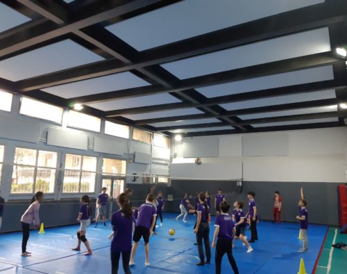 Mai - Moderato 2 gymnase