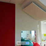 Panneaux acoustiques sur pans inclinés